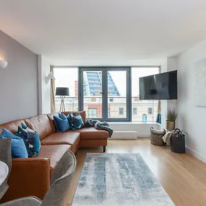 Kspace @ Waterloo Court Apartment
